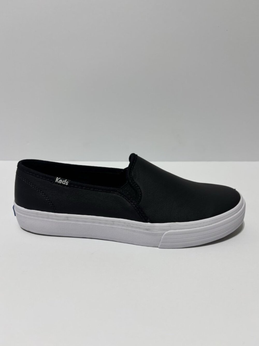 Keds Women’s Double Decker Black Leather Slip-On Sneakers, Size 7.5 M